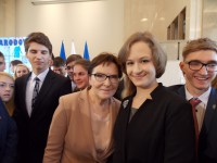 Od lewej: premier Ewa Kopacz, Oliwia Dryło